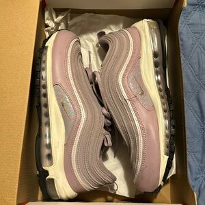 Used Nike air max 97 size 9.5